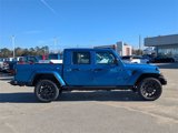 New 2025 Jeep Gladiator Sport image 2