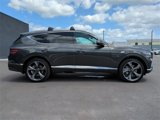 New 2025 Genesis GV80 3.5T Prestige image 3