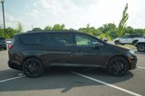 Used 2024 Chrysler Pacifica Limited w/ S Appearance Package image 6