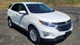 Used 2020 Chevrolet Equinox LT w/ Driver Convenience Package image 2