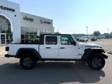 Used 2024 Jeep Gladiator Mojave w/ Convenience Group image 2