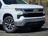Used 2024 Chevrolet Silverado 1500 LT image 2