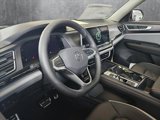 New 2025 Volkswagen Atlas Peak Edition SE image 3