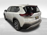 Used 2023 Nissan Rogue SV image 5