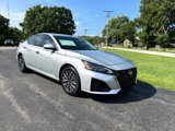 Used 2023 Nissan Altima 2.5 SV image 4