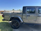 Used 2021 Jeep Gladiator Willys image 5