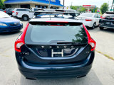 Used 2016 Volvo V60 T5 Premier w/ Convenience Package image 5