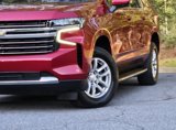 Used 2021 Chevrolet Suburban LT image 2