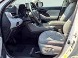 Used 2022 Toyota Highlander LE image 6