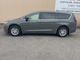 New 2025 Chrysler Pacifica Select image 5