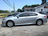 Used 2018 Toyota Camry LE image 3