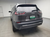 Used 2019 Jeep Cherokee Limited image 6