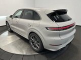 New 2025 Porsche Cayenne Turbo image 3