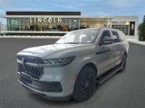 New 2025 Lincoln Navigator Reserve image 2