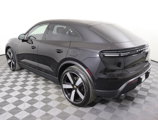 Used 2025 Porsche Macan 4 Electric image 3