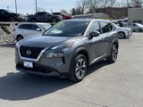 Used 2023 Nissan Rogue SV image 3