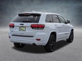 Certified 2022 Jeep Grand Cherokee Laredo X image 3