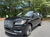 Certified 2021 Lincoln Navigator Reserve w/ Luxury Package image 2