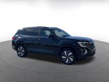 Used 2024 Volkswagen Atlas SE image 2