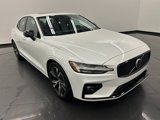 Used 2024 Volvo S60 B5 Plus image 2