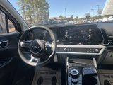 Used 2023 Kia Sportage LX image 3