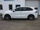 Used 2016 Porsche Cayenne GTS image 2