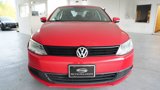 Used 2011 Volkswagen Jetta SE image 2