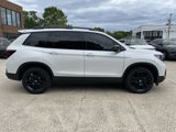 Used 2025 Honda Passport Black Edition image 6
