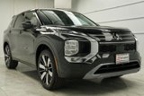 New 2025 Mitsubishi Outlander SE image 2
