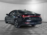 Used 2023 Hyundai Elantra Limited image 5