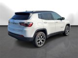 New 2025 Jeep Compass Limited image 2
