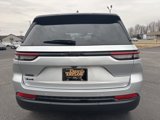 New 2025 Jeep Grand Cherokee Altitude image 6