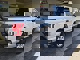 Used 2017 Ford F150 XLT image 4