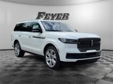 New 2025 Lincoln Navigator Reserve image 3