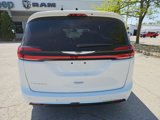 New 2025 Chrysler Pacifica Select image 4