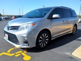 Used 2020 Toyota Sienna LE w/ Carpet Mat Package image 5