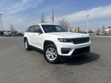 Certified 2023 Jeep Grand Cherokee Limited image 2