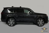 Used 2025 Lexus LX 600 4WD w/ Luxury Package image 4