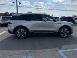 New 2025 Lincoln Nautilus Premier image 3