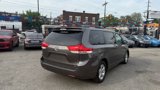 Used 2012 Toyota Sienna LE image 5