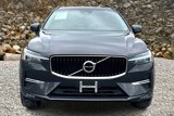 Used 2022 Volvo XC60 B5 Momentum image 3