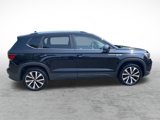Certified 2022 Volkswagen Taos SE image 4