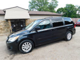 Used 2014 Volkswagen Routan SE image 4