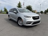Certified 2023 Chrysler Pacifica Touring-L image 2