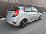 Used 2016 Hyundai Accent SE image 2