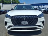 New 2025 Lincoln Aviator AWD w/ Jet Appearance Package image 2