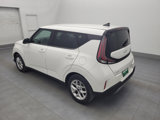 Used 2023 Kia Soul LX w/ LX Technology Package image 3