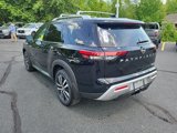 New 2025 Nissan Pathfinder Platinum image 4