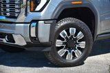 New 2025 GMC Sierra 2500 Denali w/ Technology Package image 2