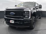 New 2025 Ford F250 4x4 Crew Cab Super Duty image 5
